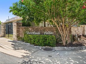 411 W St Elmo RD 24, Austin TX 78745