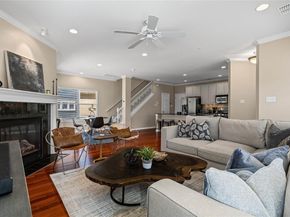 411 W St Elmo RD 24, Austin TX 78745