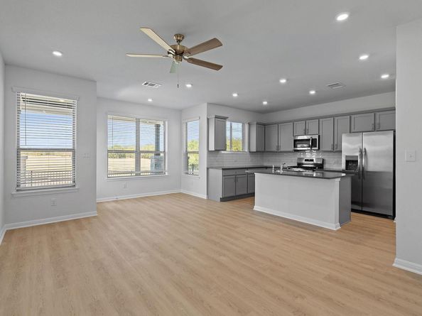 2212A Cornfield DR, Pflugerville TX 78660