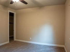 221 Garden Gate LN, Liberty Hill TX 78642