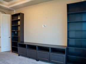 221 Garden Gate LN, Liberty Hill TX 78642