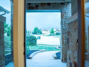 221 Garden Gate LN, Liberty Hill TX 78642