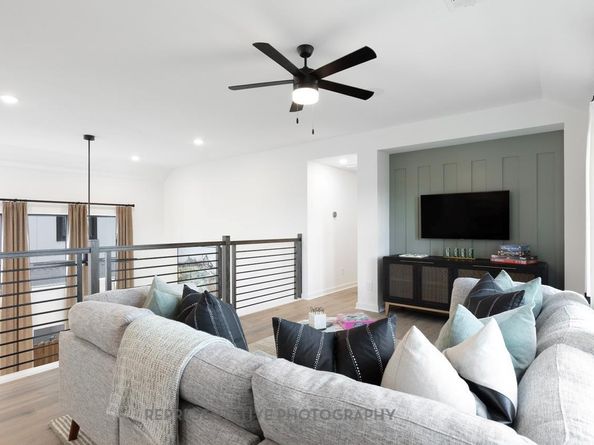 212 Menlo BND, Liberty Hill TX 78642