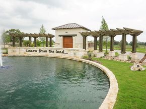 212 Menlo BND, Liberty Hill TX 78642