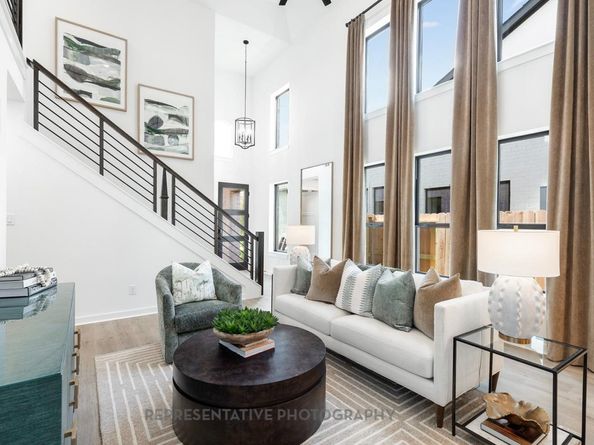 212 Menlo BND, Liberty Hill TX 78642