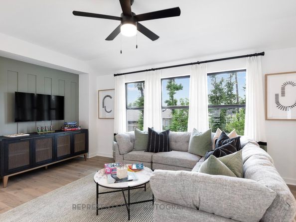 212 Menlo BND, Liberty Hill TX 78642