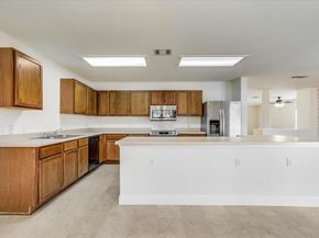 8121 Evadean CIR, Austin TX 78745