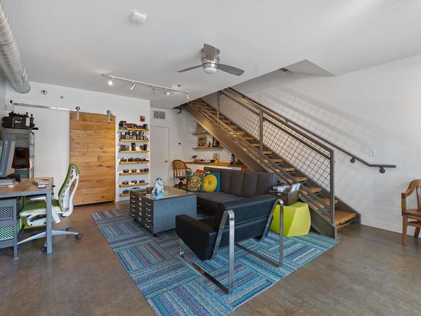 1601 E Cesar Chavez ST 104, Austin TX 78702