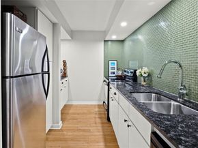 2200 Dickson DR 108, Austin TX 78704