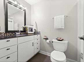 2200 Dickson DR 108, Austin TX 78704
