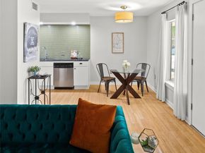 2200 Dickson DR 108, Austin TX 78704