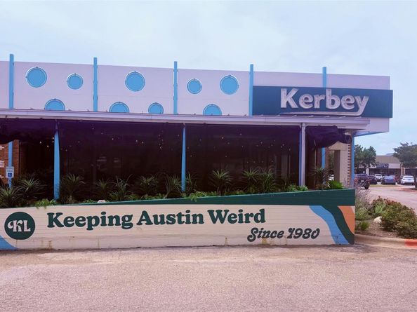 2200 Dickson DR 108, Austin TX 78704