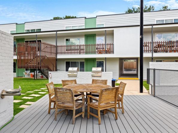 2200 Dickson DR 108, Austin TX 78704