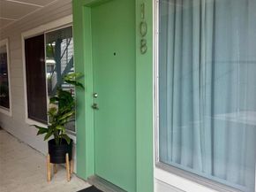 2200 Dickson DR 108, Austin TX 78704
