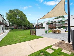 2200 Dickson DR 108, Austin TX 78704