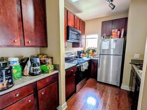 1901 Crossing Place 3203, Austin TX 78741