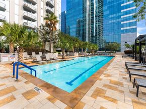 360 Nueces ST 1112, Austin TX 78701