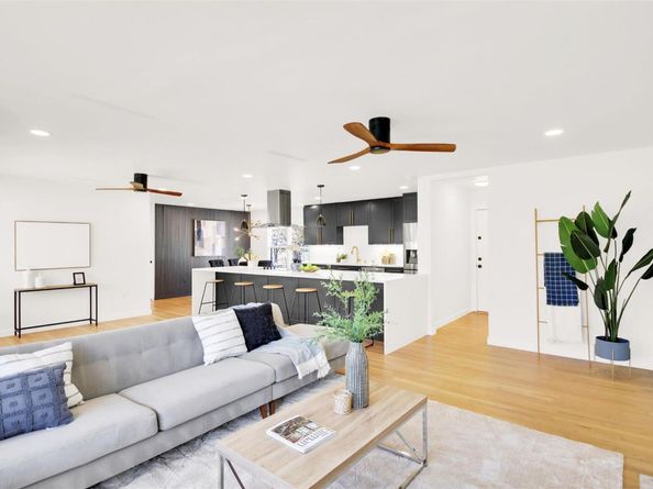 8904 Chisholm LN, Austin TX 78748