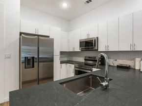 4801 Springdale RD 1005, Austin TX 78723