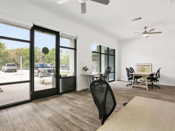 4801 Springdale RD 1005, Austin TX 78723