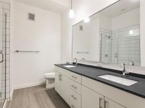 4801 Springdale RD 1005, Austin TX 78723