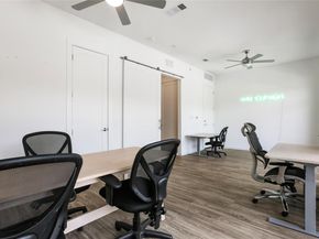 4801 Springdale RD 1005, Austin TX 78723