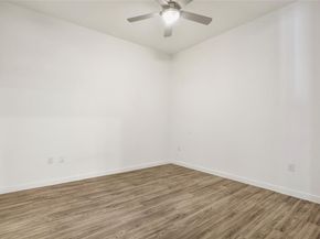 4801 Springdale RD 1005, Austin TX 78723