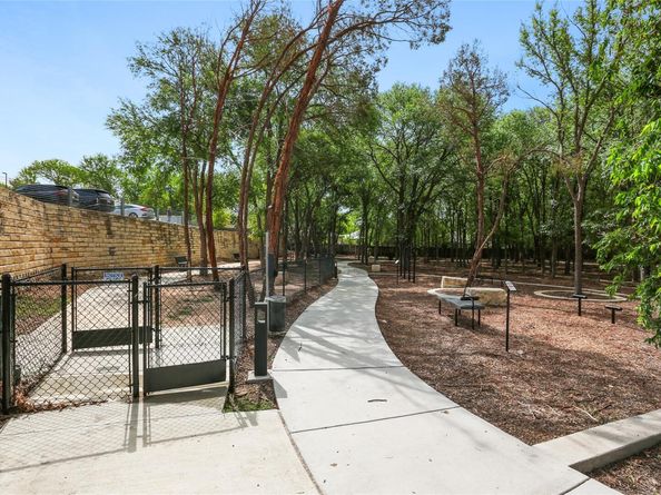 4801 Springdale RD 1005, Austin TX 78723