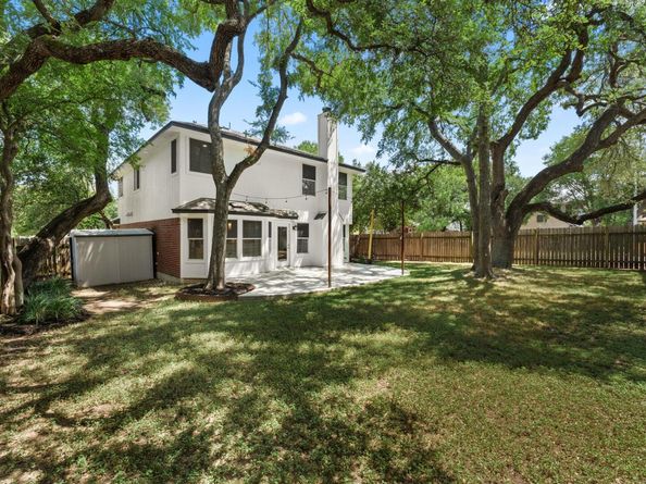 1401 Wheatfall LN, Austin TX 78748