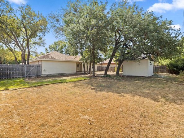 917 Garden View DR, Georgetown TX 78628