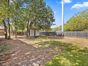 917 Garden View DR, Georgetown TX 78628