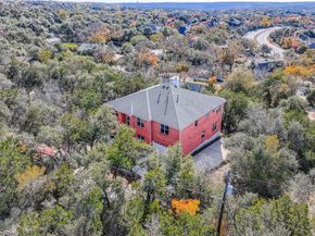 8204 Texas Plume RD, Austin TX 78759