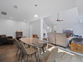 11310 Spicewood Club DR 21, Austin TX 78750