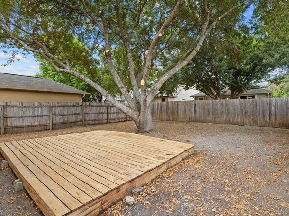 21404 Grand National Ave, Pflugerville TX 78660