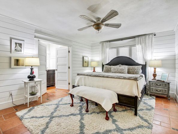 7741 Manassas DR, Austin TX 78745