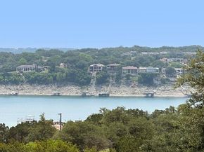 302 Southwind RD, Lago Vista TX 78645