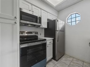 3111 Tom Green ST 306, Austin TX 78705