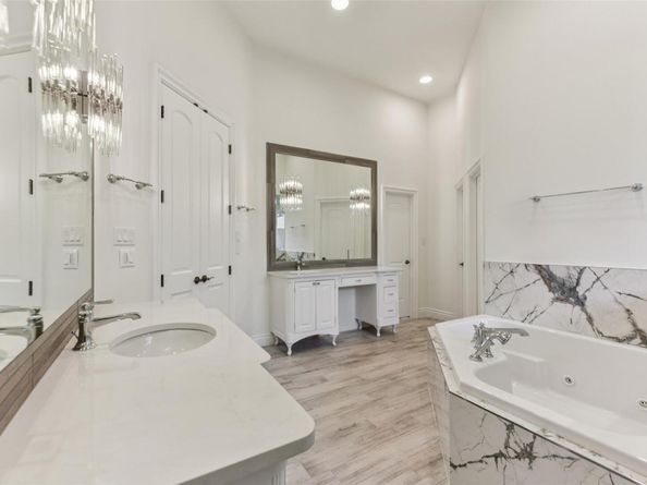 2203 Court Del Rey, Round Rock TX 78681