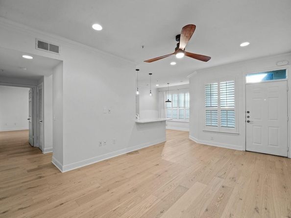 7701 Rialto BLVD 1412, Austin TX 78735