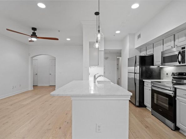 7701 Rialto BLVD 1412, Austin TX 78735