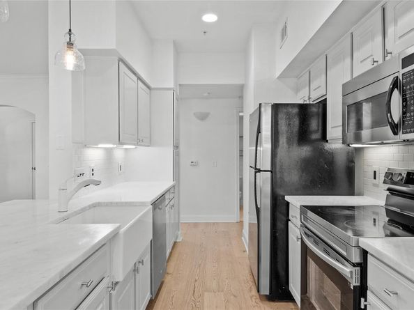 7701 Rialto BLVD 1412, Austin TX 78735