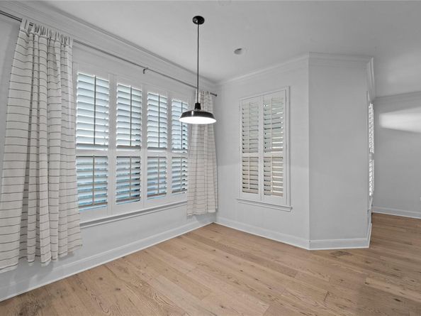 7701 Rialto BLVD 1412, Austin TX 78735