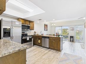 121 Comanche PT, Point Venture TX 78645