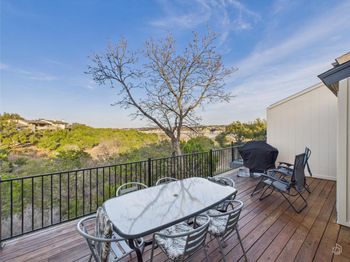 121 Comanche PT