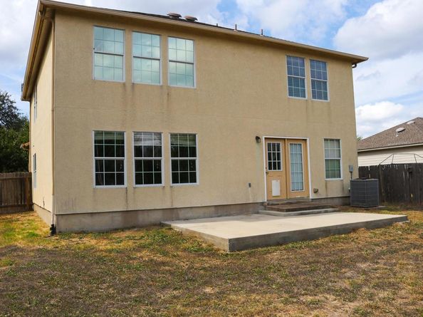 206 Debbie Ann DR, Leander TX 78641