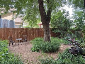 8109 Flashpan Cv, Austin TX 78729
