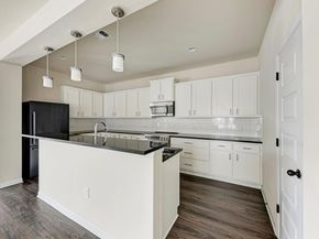 9813 Eloquence DR, Manor TX 78653