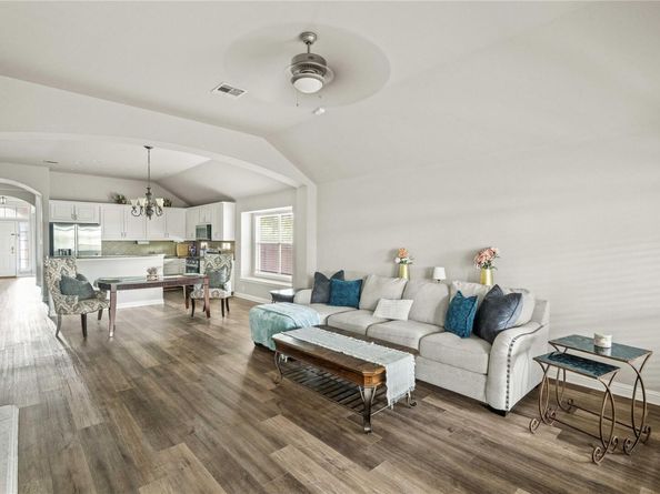 3792 Turetella DR, Round Rock TX 78681