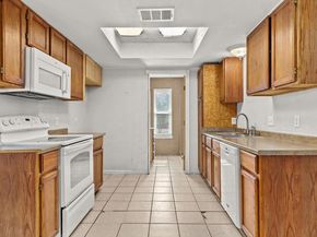 1703 Greyson DR, Round Rock TX 78664