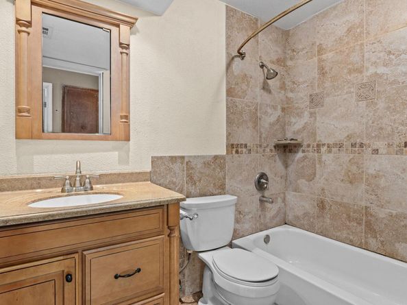 1703 Greyson DR, Round Rock TX 78664